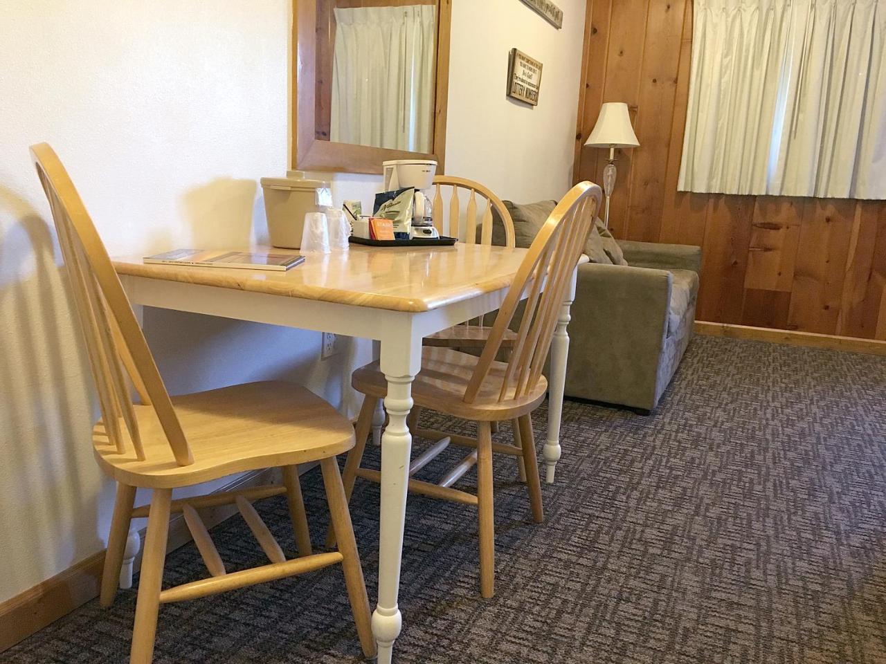 Park Motel And Cabins Флорънс Екстериор снимка