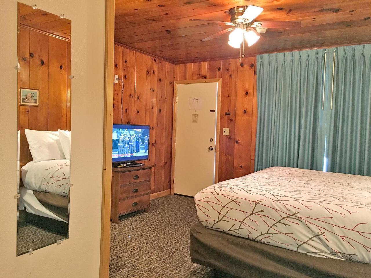 Park Motel And Cabins Флорънс Екстериор снимка